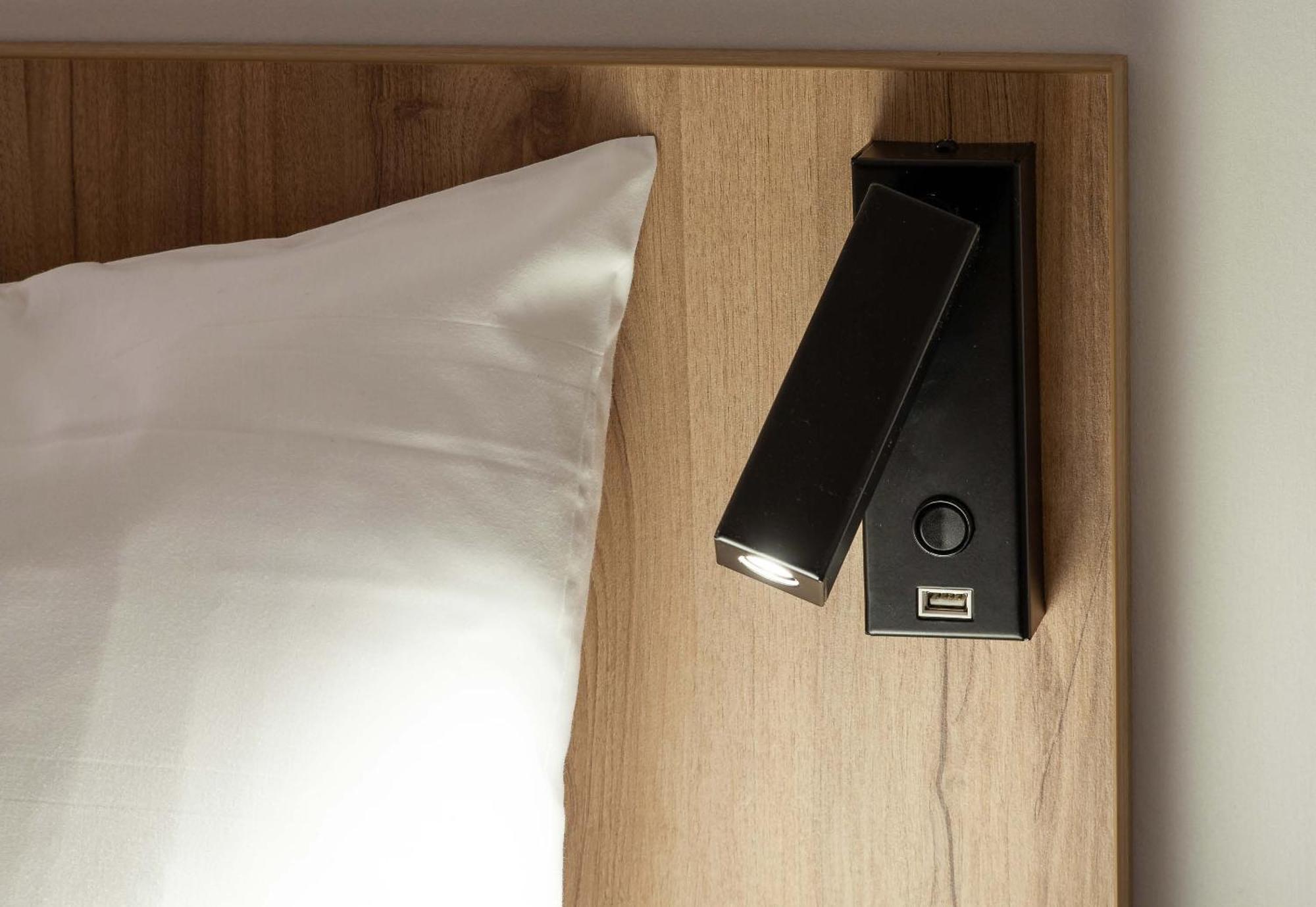 ไอบิส บัดเจ็ต ตูลูส ซิตี้ เดอ เลสปาซ 1 Hotel ภายนอก รูปภาพ